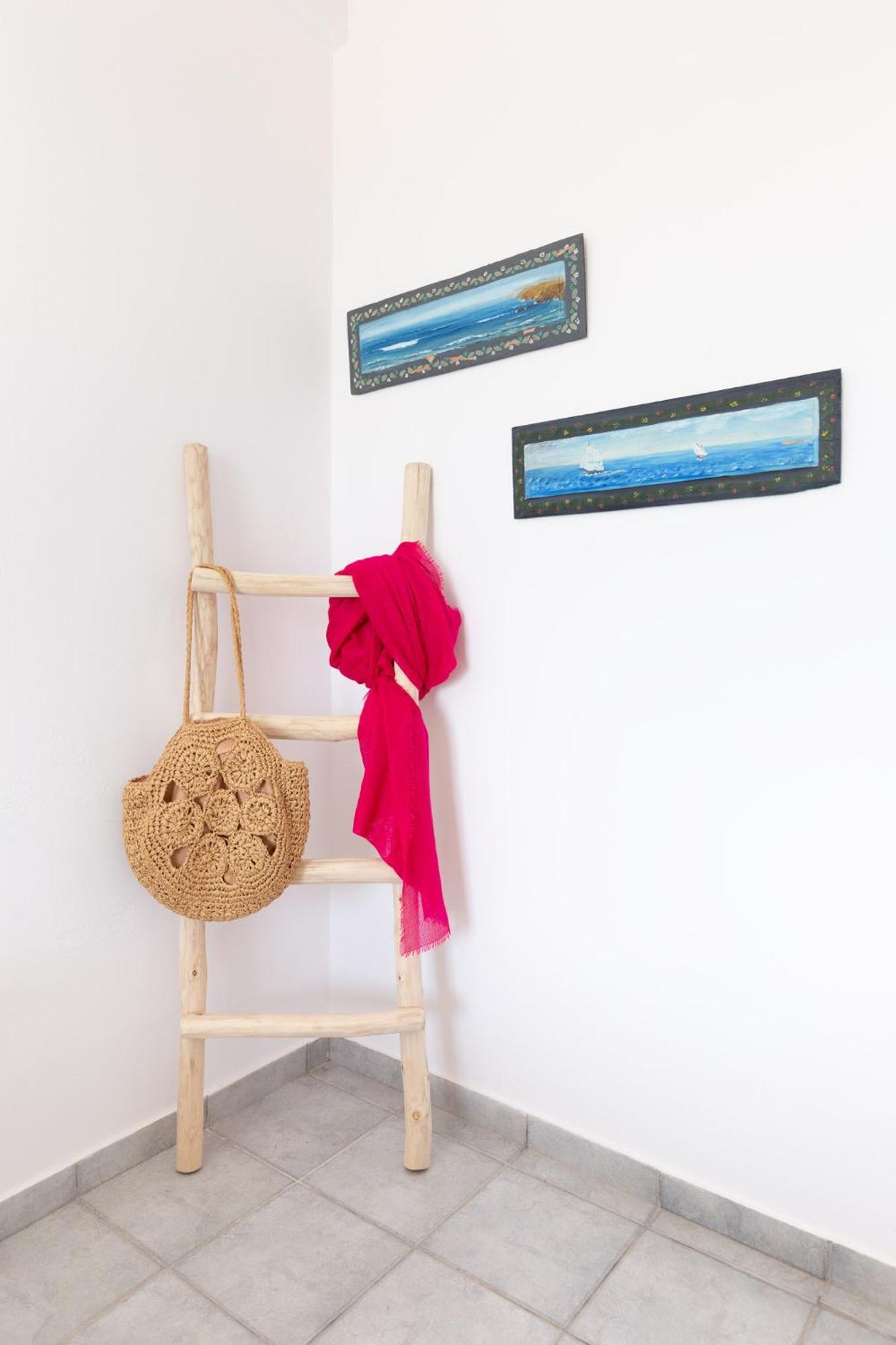 Ailouros Summer Hotel Schoinoussa Bagian luar foto