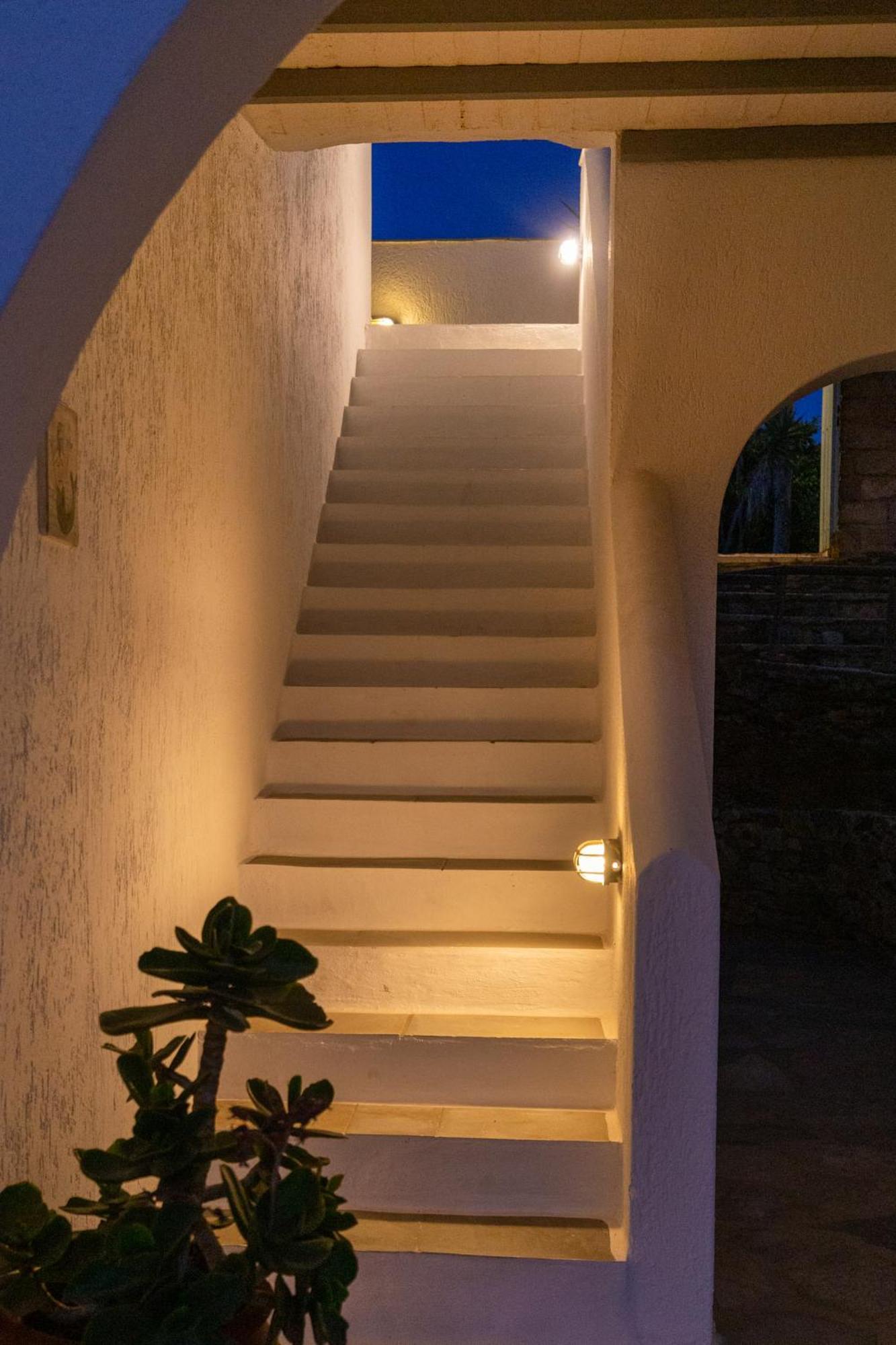 Ailouros Summer Hotel Schoinoussa Bagian luar foto